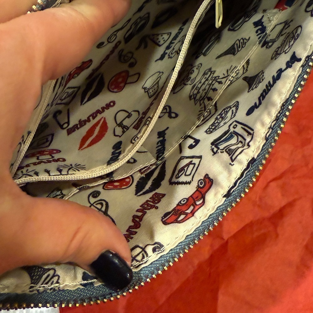 Brentano Comic Print Bag Wristlet Purse Black 12x7 NEW - Picture 8 of 14